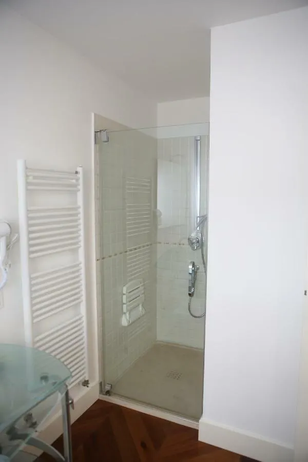 Champagne Rooms Sirmione Guest house